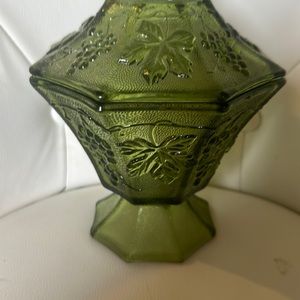 ANCHOR HOCKING Vintage Candy Dish Bowl With Lid  Green  Grapes Leaves Textured